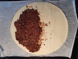 Torsade au chocolat noir, amande et noisette-façonnage 1