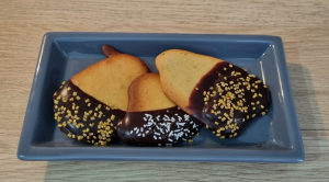 Langue de chat au Chocolat noir décorée