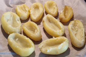 Pomme de terre farcie au Chorizo - façonnage 1
