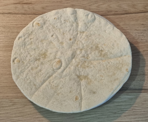 Wrap poulet et crudité express - façonnage 1