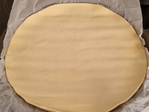 Tarte aux Champignons, à la Dent de Chat et aux Noix - façonnage 1