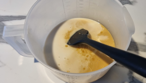 Yaourt au Caramel au Beurre salé - façonnage 3