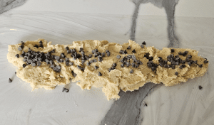 Palets bretons aux pépites de Chocolat noir - façonnage 6