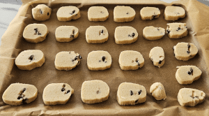 Palets bretons aux pépites de Chocolat noir - façonnage 8
