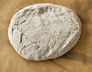 Fougasse aux Légumes du soleil et au Bacon - façonnage 4