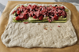 Fougasse aux Légumes du soleil et au Bacon - façonnage 9
