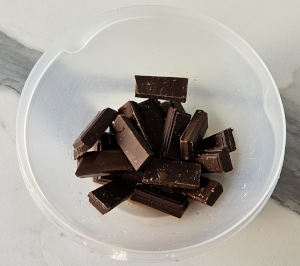 Bûche meringuée au Chocolat noir - étape 10