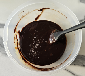 Bûche meringuée au Chocolat noir - étape 16