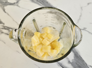 Cocktail Ananas et Coco - étape 1