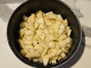Crème aux Œufs à la Poire - étape 1