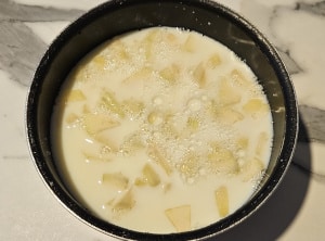 Crème aux Œufs à la Poire - étape 2