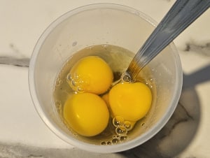 Crème aux Œufs à la Poire - étape 3