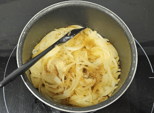 Oignons confits au Vinaigre Balsamique - étape 3