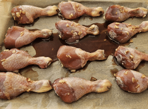 Pilons de Poulet laqués à l'Ail - étape 6