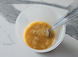 Crème aux Œufs façon Crumble aux Pommes - étape 3