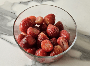 Layer-cake aux Fraises - étape 1