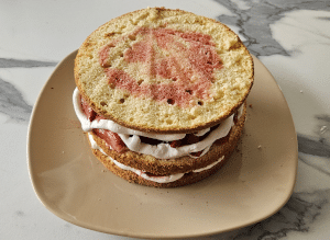 Layer-cake aux Fraises - étape 13