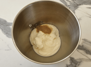 Sundae au Caramel beurre salé et Cacahuète - étape 3