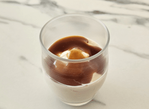 Sundae au Caramel beurre salé et Cacahuète - étape 9