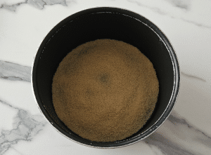 Tartelettes au Chocolat noir et éclats de Caramel - étape 1