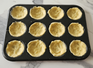 Tartelettes au Chocolat noir et éclats de Caramel - étape 10