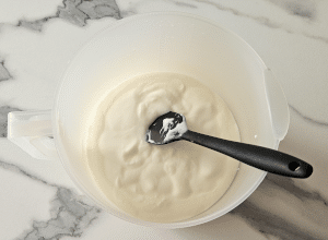 Flan au Yaourt pauvre en lactose - étape 1