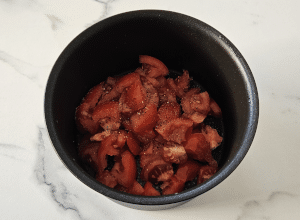 Sauce crémeuse à la Tomate et au Basilic - étape 2