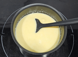 Polenta aux Tomates séchées, Câpres et Olives - étape 3