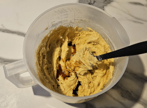Cookie géant aux Pralines roses - étape 3