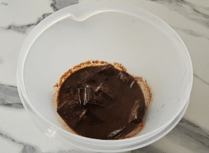 Mini-bûche au Chocolat noir et Caramel - étape 8