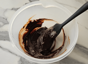 Mini-bûche au Chocolat noir et Caramel - étape 9