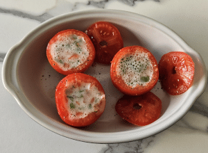 Œuf cocotte en robe de Tomate - étape 11