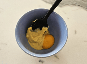 Mayonnaise au Basilic - étape 1