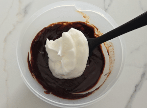 Mousse au Chocolat tourbillon Caramel - étape 4