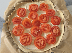 Tarte fine Tomate et Mozzarella - étape 3